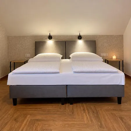 U Solusa Lupusa Villa
